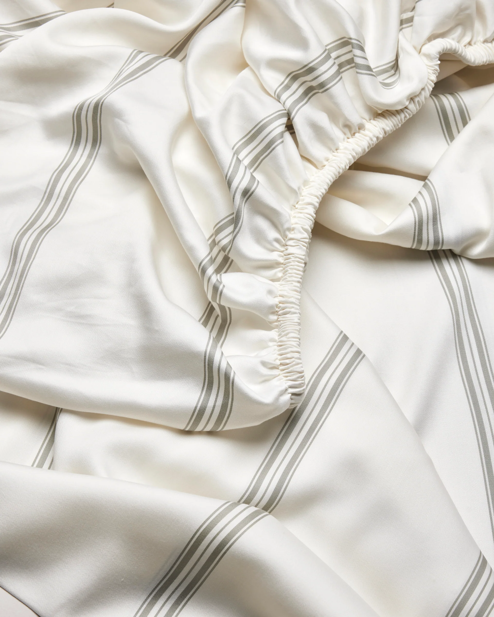 Bamboo Fitted Sheet - Image 44