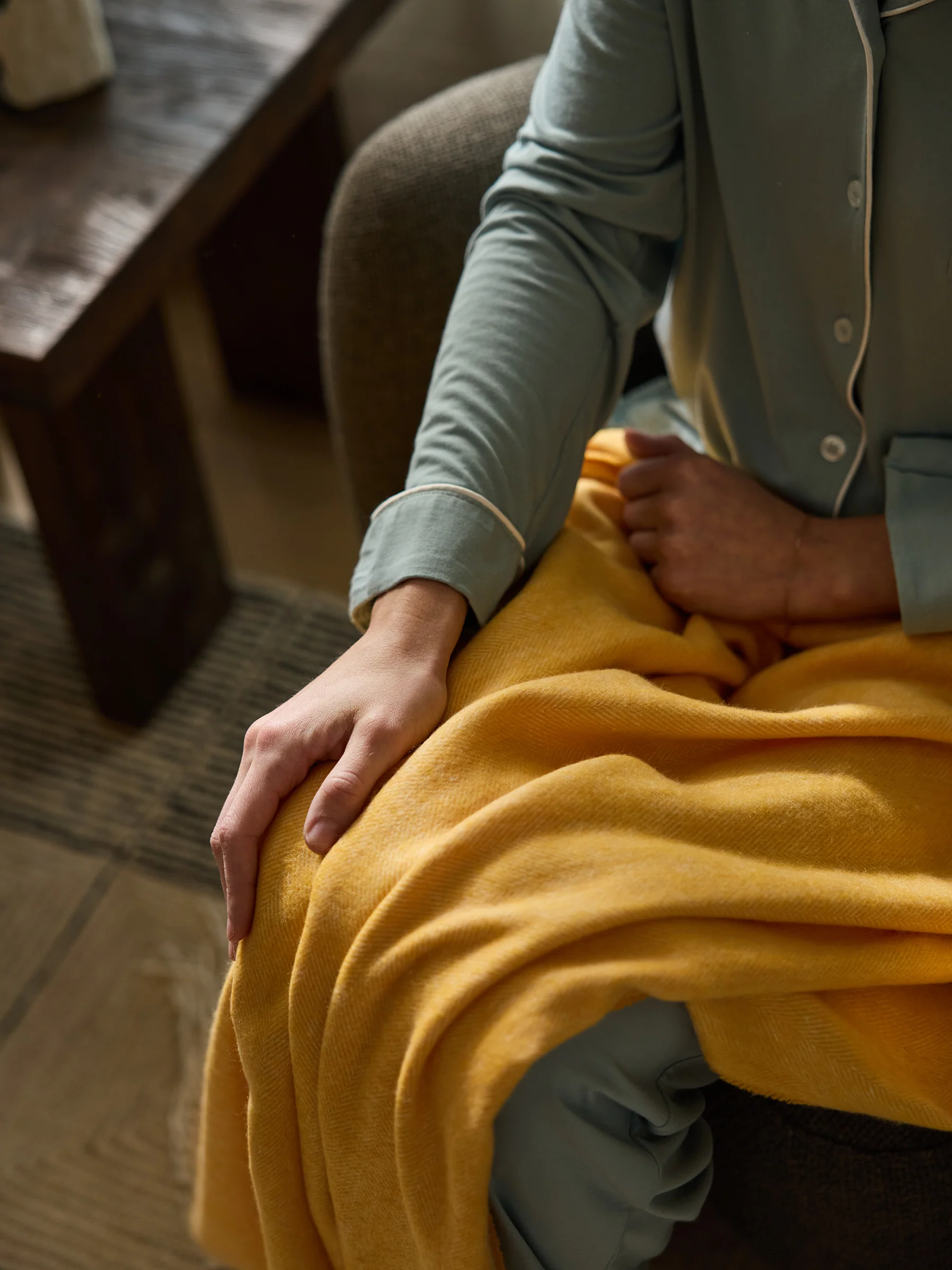 Bamboo Herringbone Tassel Throw - Image 25