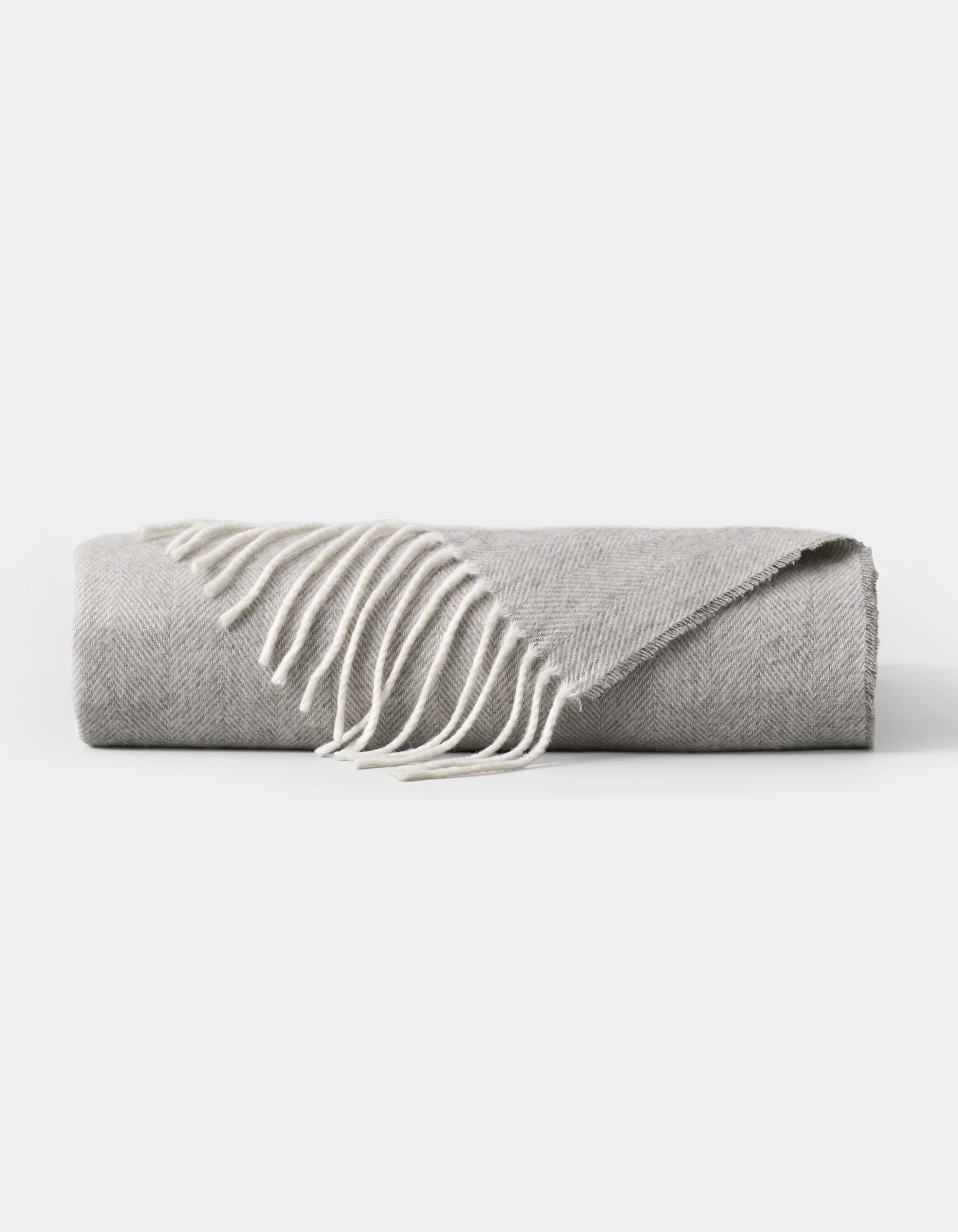 Bamboo Herringbone Tassel Throw - Image 5