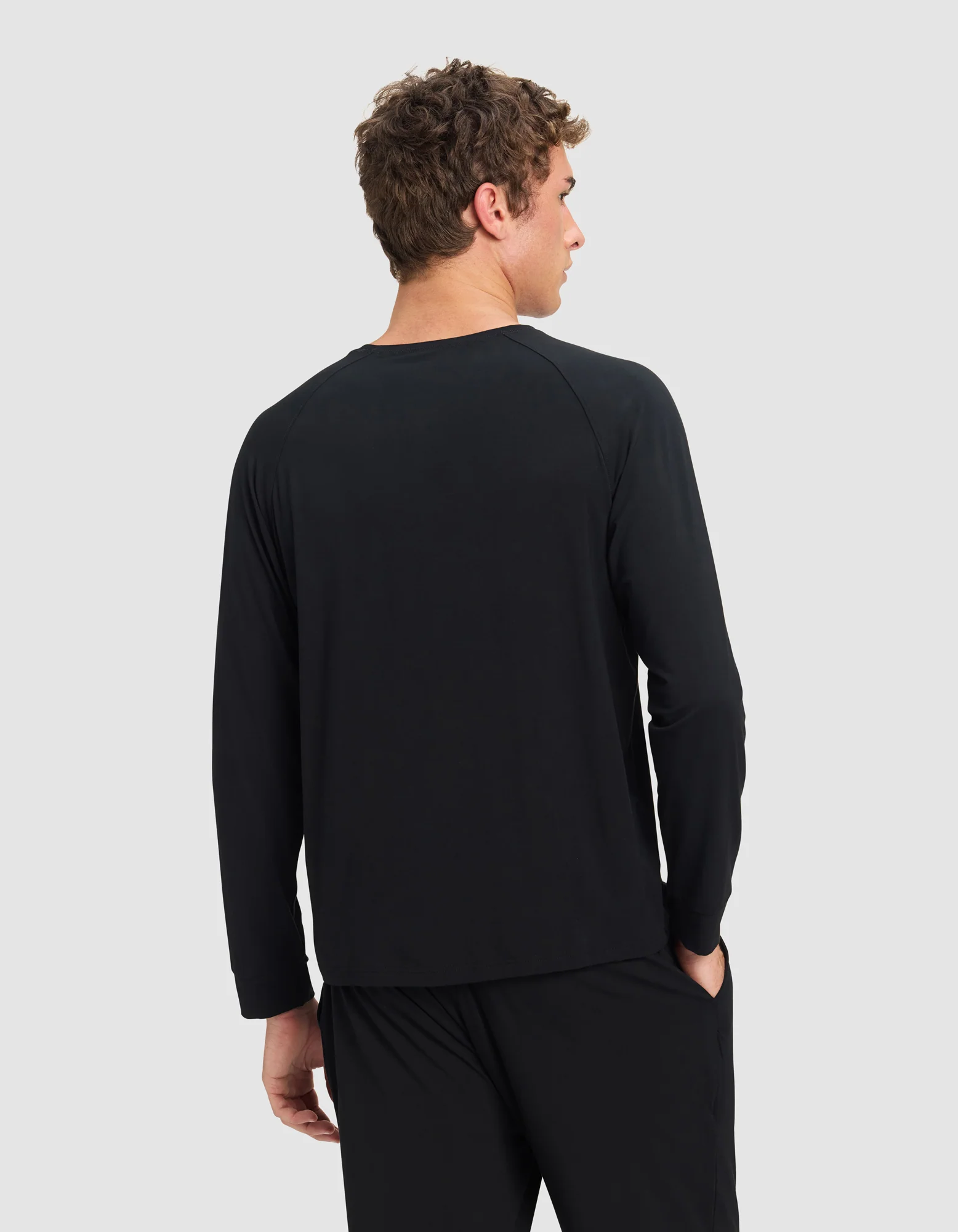 Men's Bamboo Stretch-Knit Long Sleeve Pajama Top - Image 8