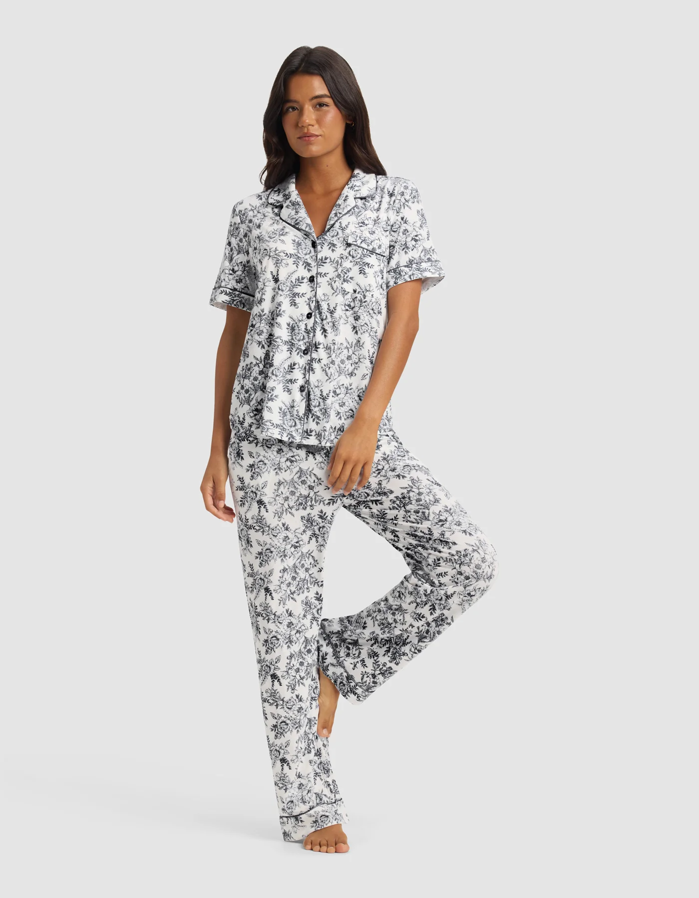 Women's Bamboo Stretch-Knit Short Sleeve & Pant Pajama Set - Image 8