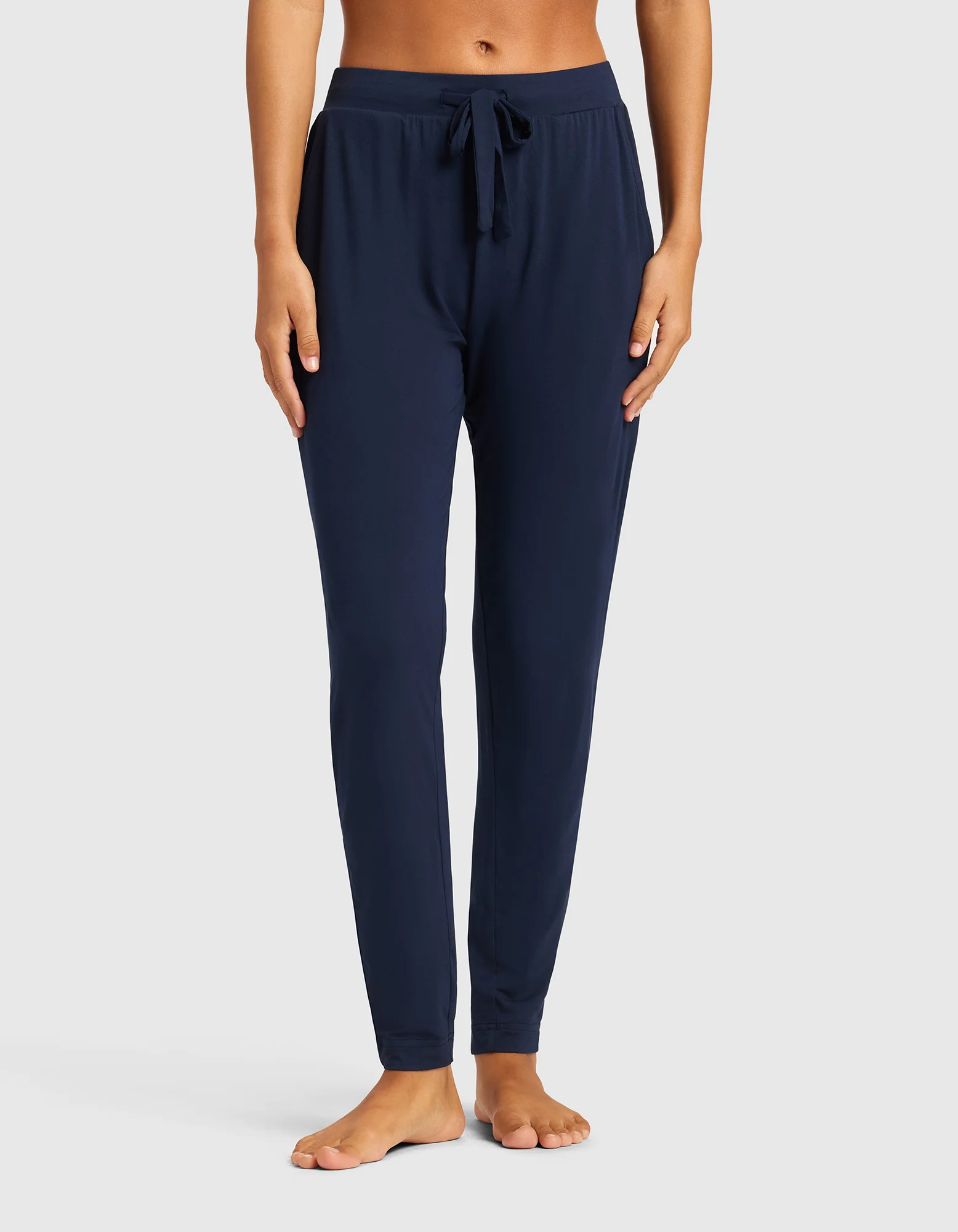 Women's Bamboo Stretch-Knit Tapered Pant - Image 9